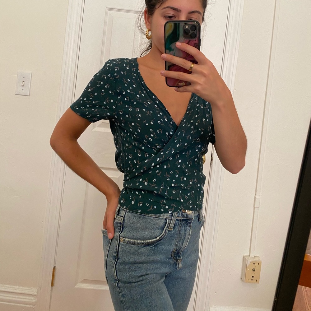 Brandy Melville Wrap Top